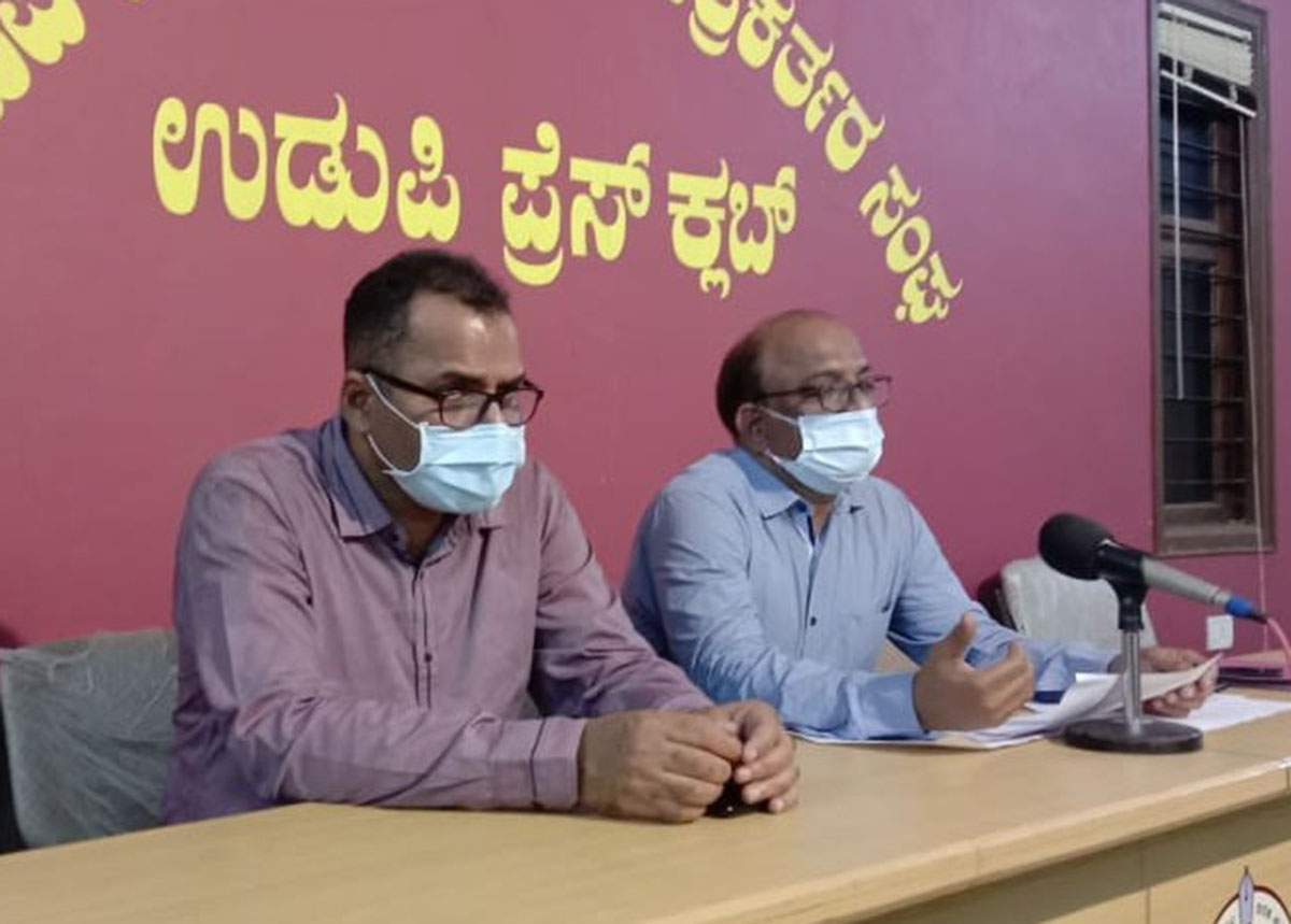 ಕೋವಿಡ್ ಎರಡನೇ ಅಲೆ; ಉಡುಪಿ ಜಿಲ್ಲೆ ಇನ್ನೂ ಅಪಾಯದಿಂದ ಪಾರಾಗಿಲ್ಲ: ಡಿಎಚ್‌ಓ ಡಾ.ಸುಧೀರ್‌ಚಂದ್ರ ಸೂಡ