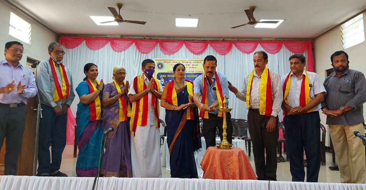 ಓದುವ ಹವ್ಯಾಸದಿಂದ ವ್ಯಕ್ತಿತ್ವ ಪ್ರಜ್ವಲ: ನೀಲಾವರ ಸುರೇಂದ್ರ ಅಡಿಗ