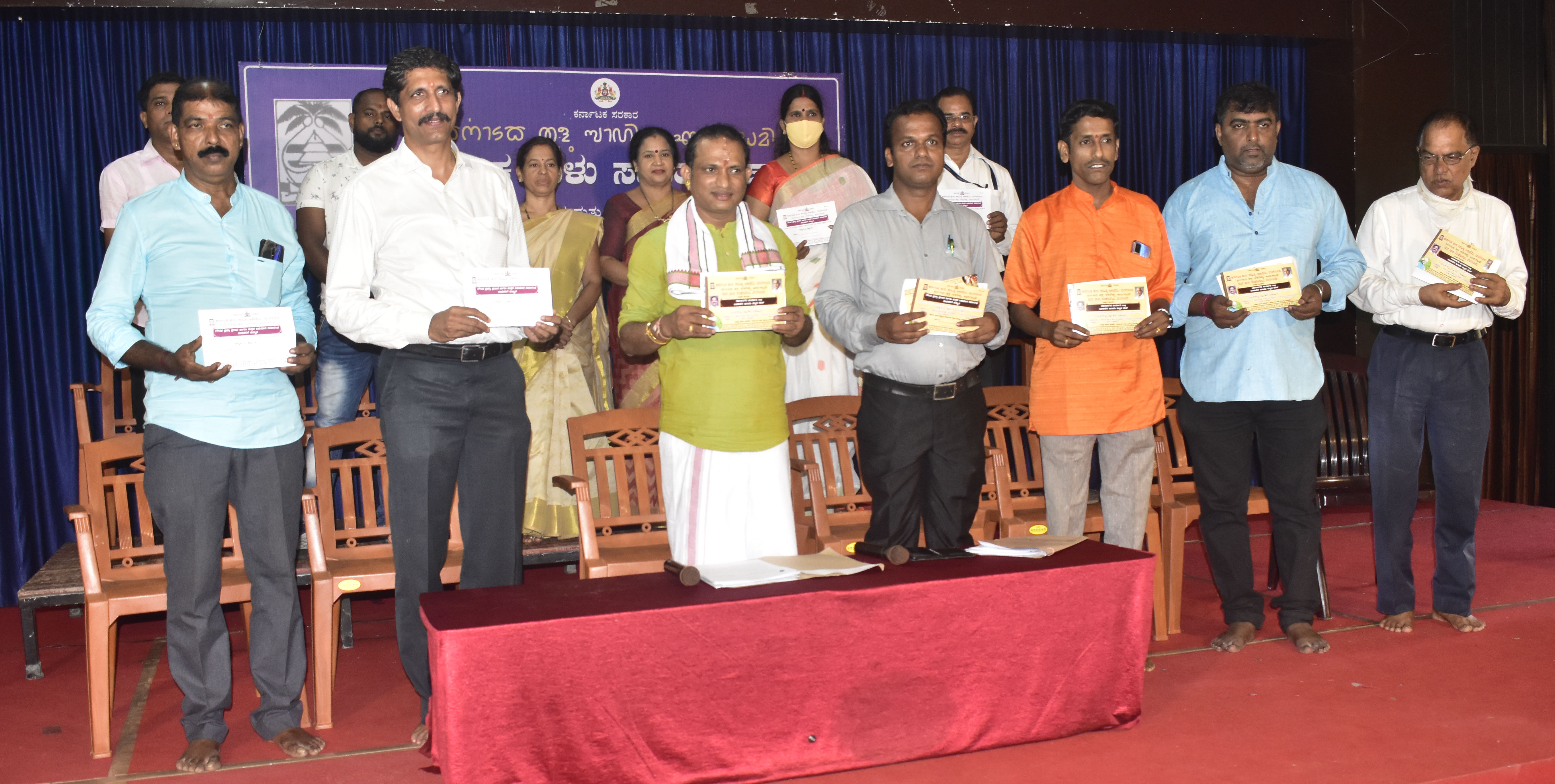 ತುಳು ಸಾಹಿತ್ಯ ಅಕಾಡಮಿಯ 2018,2019,2020ನೆ ಸಾಲಿನ ಗೌರವ ಪ್ರಶಸ್ತಿ ಪ್ರಕಟ