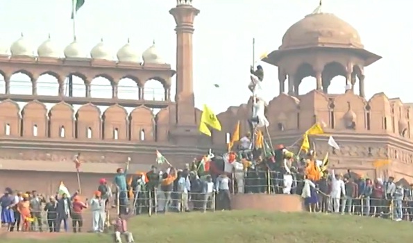 ಕೆಂಪುಕೋಟೆಯ ಮೇಲೆ ಸಿಖ್ ಧಾರ್ಮಿಕ ಧ್ವಜ ಹಾರಿಸಿದ ಪ್ರಕರಣ:  ಓರ್ವನ ಬಂಧನ