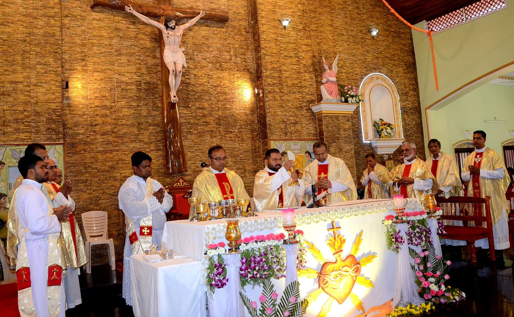 ಕೊಳಲಗಿರಿ ಚರ್ಚ್‌ನ ವಾರ್ಷಿಕ ಮಹೋತ್ಸವ