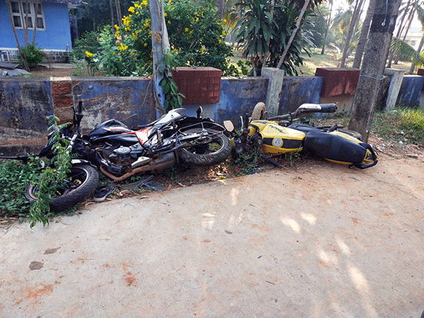 ಕೋಟ: 2 ಬೈಕ್ ಗಳು ನಡುವೆ ಢಿಕ್ಕಿ; ನಾಲ್ವರಿಗೆ ಗಂಭೀರ ಗಾಯ