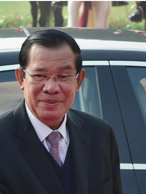 ಭಾರತದ ಕೊರೋನ ಲಸಿಕೆ ಸ್ವೀಕರಿಸಿದ ಕಾಂಬೋಡಿಯ ಪ್ರಧಾನಿ