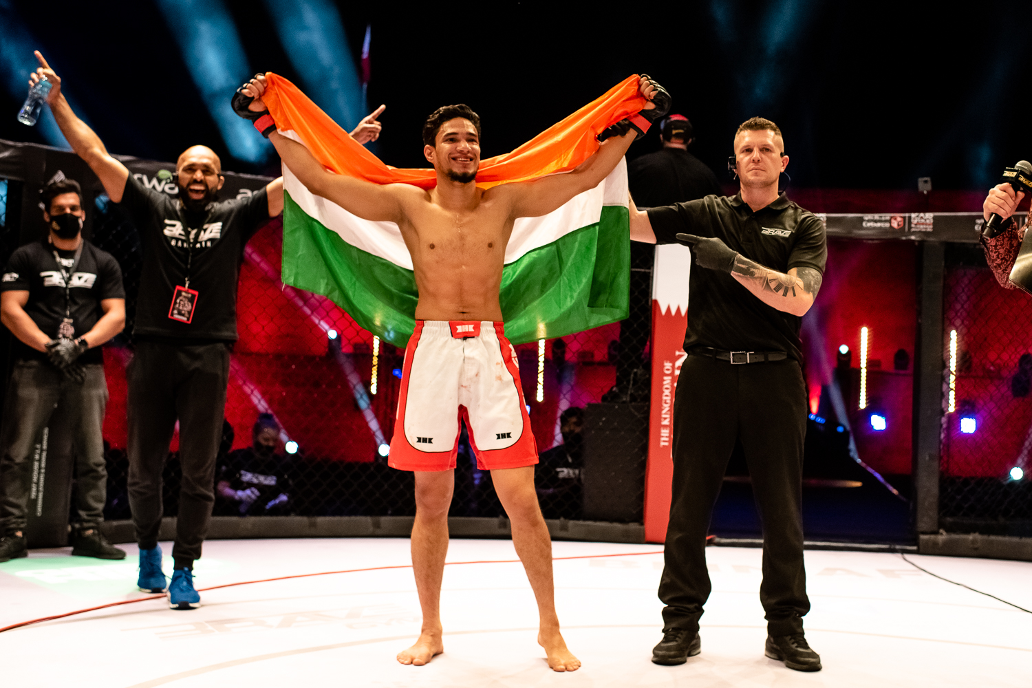 ಬ್ರೇವ್ ಸಿಎಫ್-47: ಪಾಕಿಸ್ತಾನದ ಕರೀಮ್ ವಿರುದ್ಧ ಭಾರತದ ಫರ್ಹಾದ್ ಗೆ ಜಯ ಬ್ರೇವ್ ಸಿಎಫ್-47: ಪಾಕಿಸ್ತಾನದ ಕರೀಮ್ ವಿರುದ್ಧ ಭಾರತದ ಫರ್ಹಾದ್ ಗೆ ಜಯ