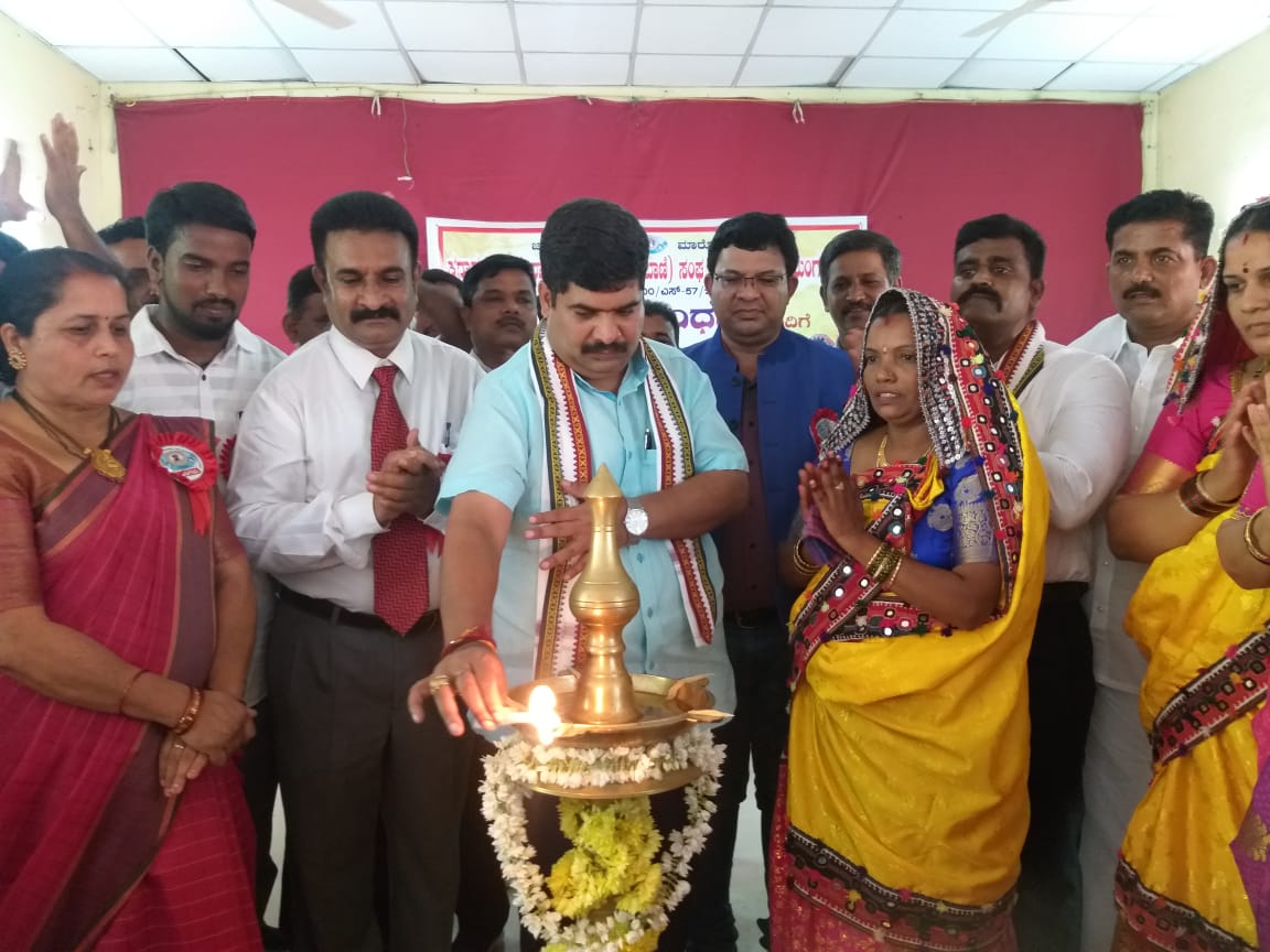 ಬಂಜಾರ ಸಮಾಜದ ಪ್ರತಿಭಾ ಪುರಸ್ಕಾರ ಮತ್ತು ಸಾಂಸ್ಕೃತಿಕ ಸೌರಭ ಕಾರ್ಯಕ್ರಮ