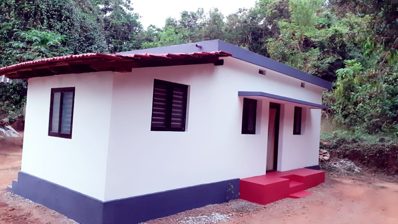 ಬಡಜನ ಸೇವಾ ಫ್ರೆಂಡ್ಸ್ ಕುಪ್ಪೆಪದವು ನೇತೃತ್ವದಲ್ಲಿ ಮನೆ ಹಸ್ತಾಂತರ