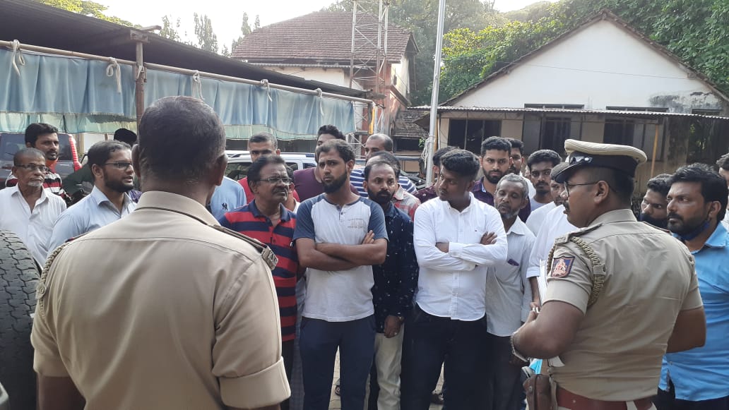 ಕುಂದಾಪುರ: ಚಿನ್ನಾಭರಣ, ನಗದು ಹೂಡಿಕೆ ಹೆಸರಿನಲ್ಲಿ ಗ್ರಾಹಕರಿಗೆ ಲಕ್ಷಾಂತರ ರೂ. ವಂಚನೆ; ಆರೋಪ