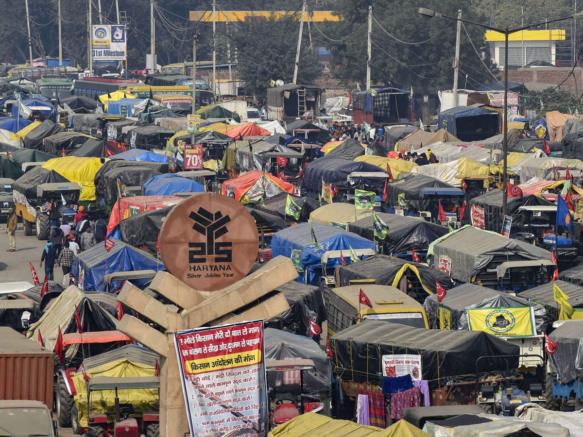 ಸಿಂಘು ಗಡಿಯ ಟೆಂಟ್‌ ನಲ್ಲಿ ಅಗ್ನಿ ಅನಾಹುತ: ಓರ್ವನಿಗೆ ಗಾಯ