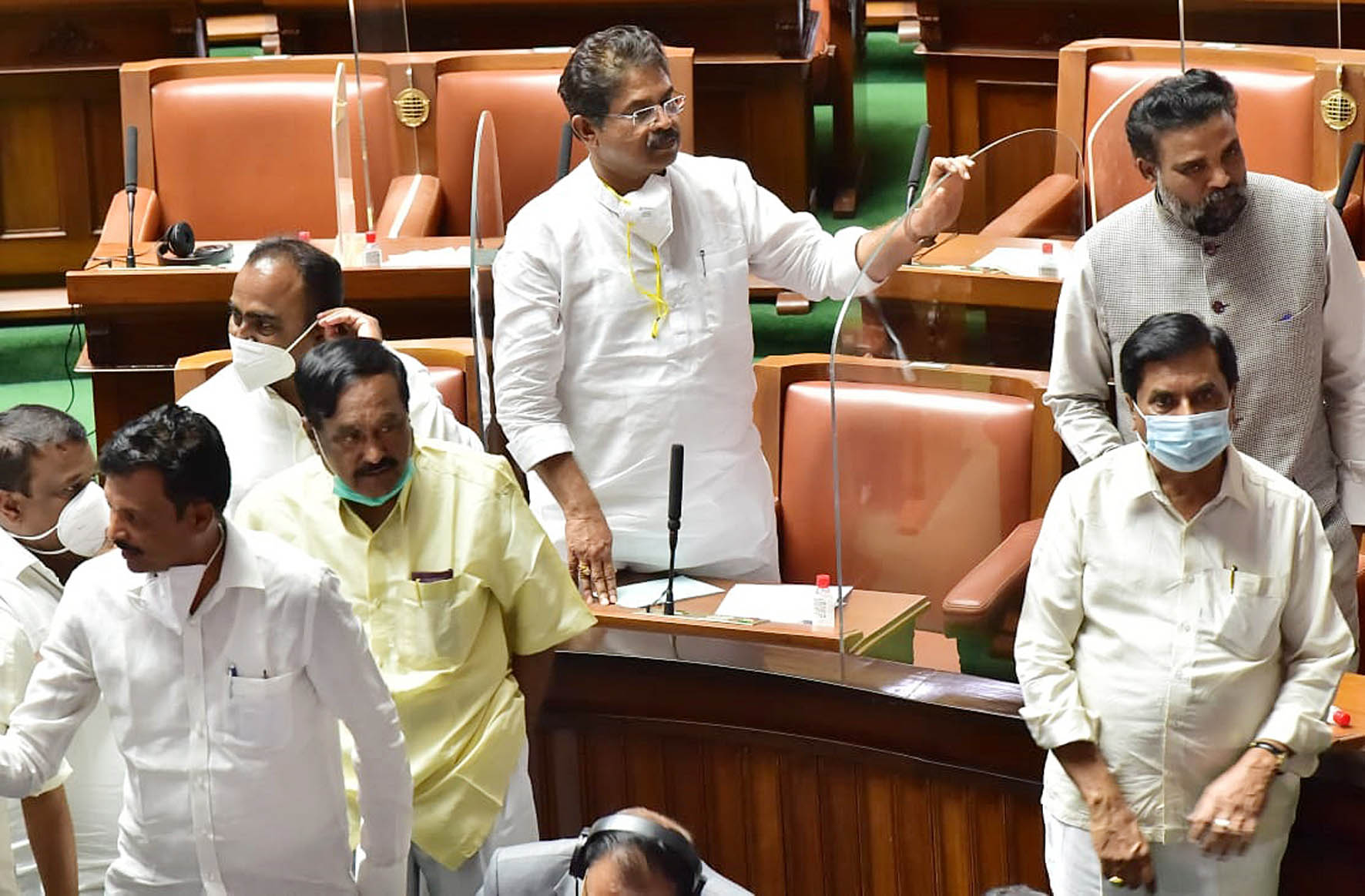 ಮುದ್ರಾಂಕ ಶುಲ್ಕದಲ್ಲಿ ನಷ್ಟ ಕಂಡು ಬಂದರೆ ಅಧಿಕಾರಿಗಳ ಅಮಾನತ್ತಿಗೆ ಆದೇಶ: ಆರ್.ಅಶೋಕ್