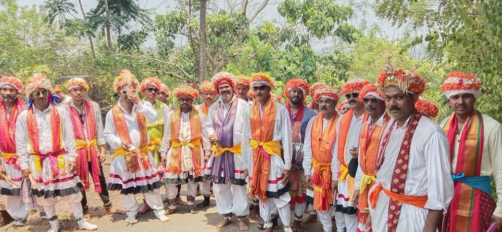ಮಣಿಪಾಲ ಸರಳೇಬೆಟ್ಟು ಪರಿಸರದಲ್ಲಿ ಹೋಳಿ ಕುಣಿತ