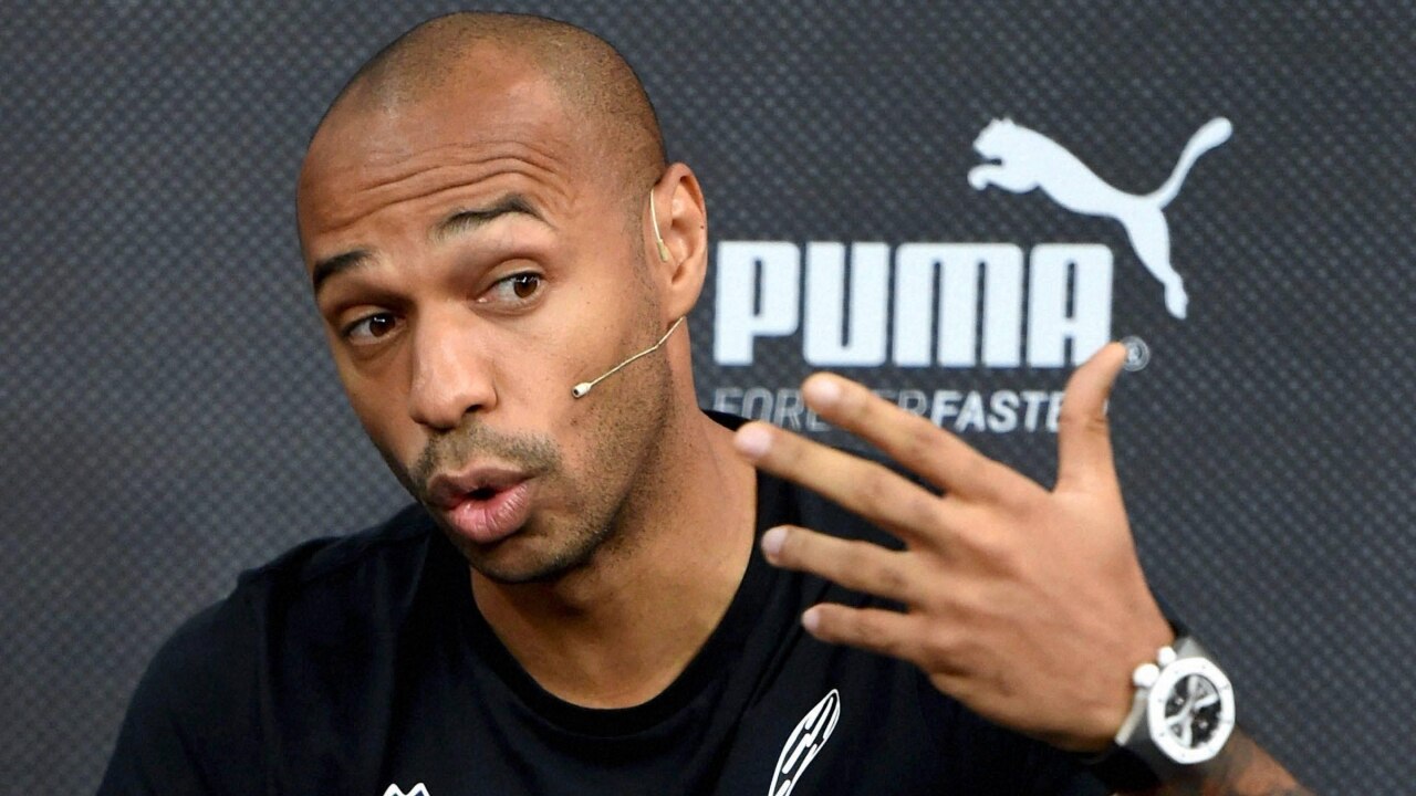 ಜನಾಂಗೀಯ ನಿಂದನೆ, ಪೀಡನೆಗೆ ಬೇಸತ್ತು ಸಾಮಾಜಿಕ ಮಾಧ್ಯಮಗಳಿಂದ ನಿರ್ಗಮಿಸಿದ ಮಾಜಿ ಫುಟ್ಬಾಲ್ ಆಟಗಾರ ಥಿಯರಿ ಹೆನ್ರಿ