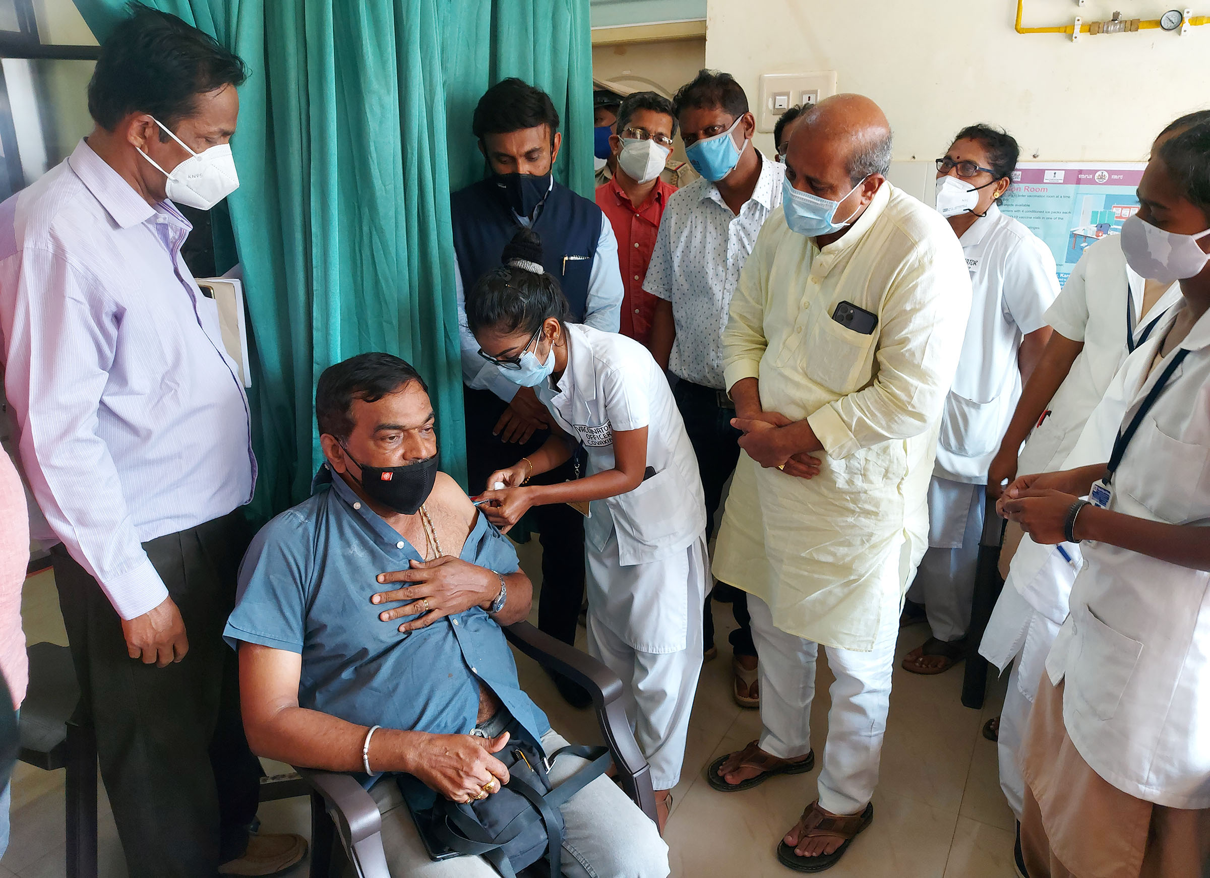 ಉಡುಪಿ ಜಿಲ್ಲಾಸ್ಪತ್ರೆಯಲ್ಲಿ ಶುಚಿತ್ವದ ಕೊರತೆ: ಆರೋಗ್ಯ ಸಚಿವರ ಅಸಮಾಧಾನ