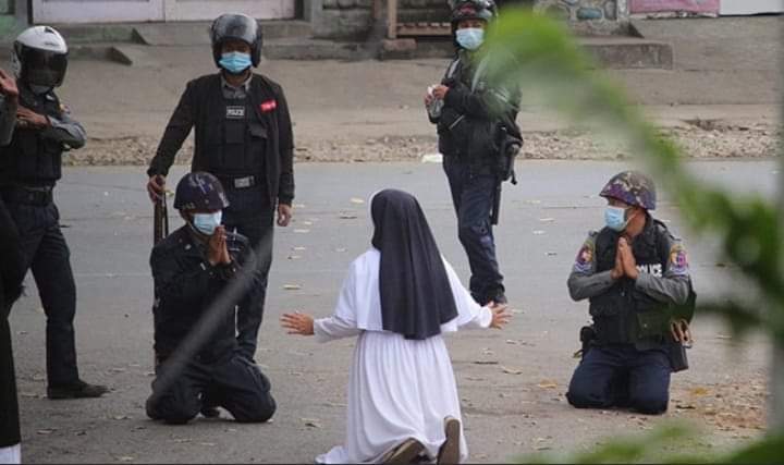 ನನ್ನನ್ನು ಕೊಂದರೂ ಸರಿ, ಮಕ್ಕಳನ್ನು ಬಿಟ್ಟು ಬಿಡಿ: ಮ್ಯಾನ್ಮಾರ್‌ ಸೇನೆಯೊಂದಿಗೆ ಕ್ರೈಸ್ತ ಸನ್ಯಾಸಿನಿ ಮನವಿ