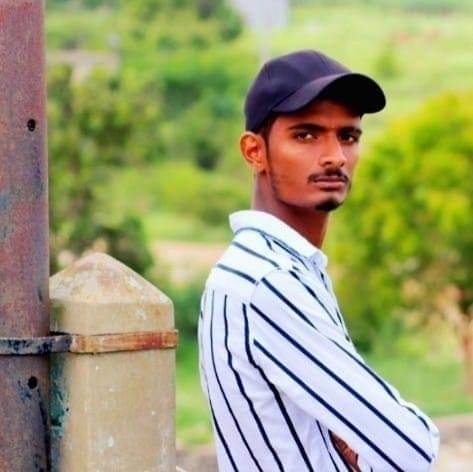 ಸಾಲಬಾಧೆ ತಾಳಲಾರದೆ ಯುವ ರೈತ ಆತ್ಮಹತ್ಯೆ