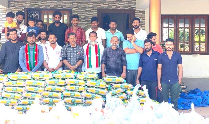 ಅಜ್ಜಿನಡ್ಕ: ರಮಝಾನ್ ಕಿಟ್ ವಿತರಣೆ