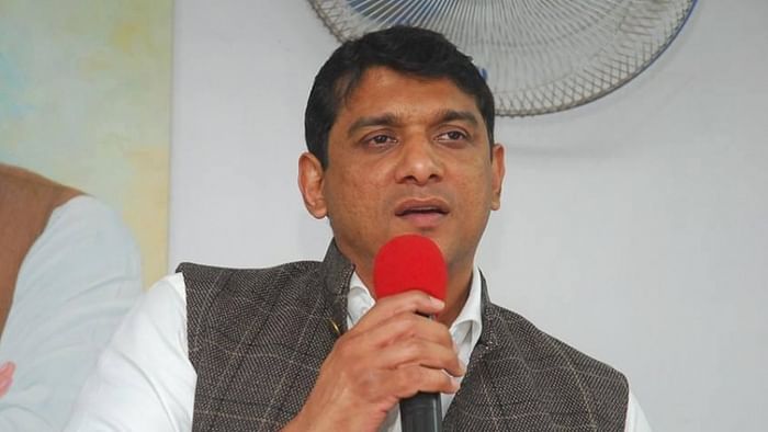 ಗಂಭೀರ ಕೋವಿಡ್‌ ಲಕ್ಷಣಗಳಿಲ್ಲದಿದ್ದರೂ ಕೆಲ ಸೆಲೆಬ್ರಿಟಿಗಳು ಆಸ್ಪತ್ರೆಯ ಬೆಡ್‌ ಗಳನ್ನು ಆಕ್ರಮಿಸಿಕೊಂಡಿದ್ದಾರೆ