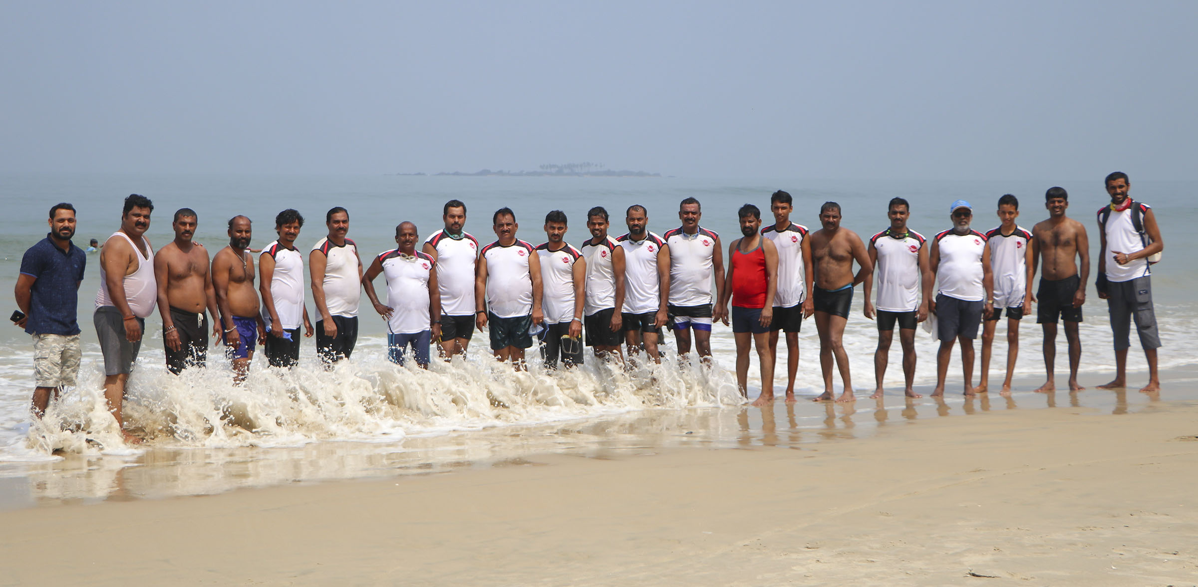 ಪರಿಸರ ರಕ್ಷಣೆಗಾಗಿ ಸೈಂಟ್ ಮೇರೀಸ್‌ನಿಂದ ಮಲ್ಪೆ ಬೀಚ್‌ವರೆಗೆ ಈಜು