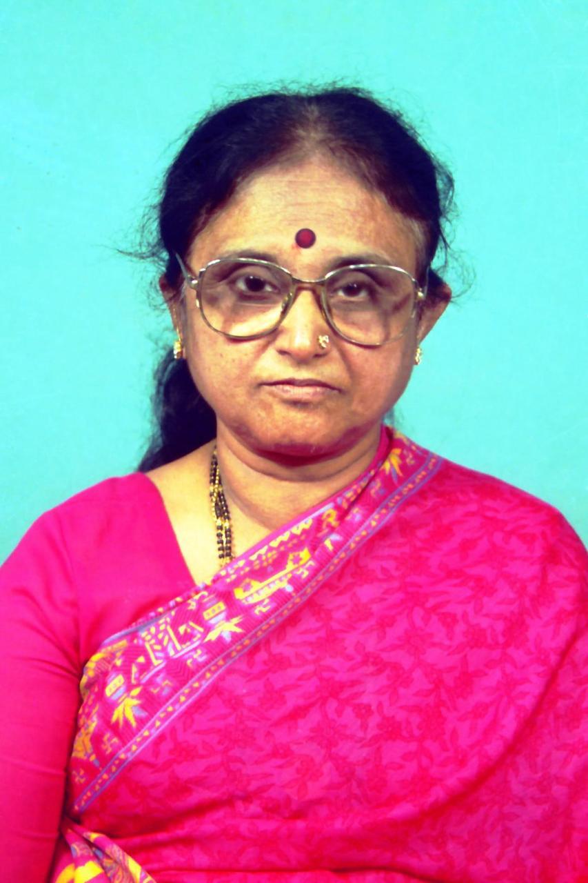 ಹಿರಿಯ ನಟ ದ್ವಾರಕೀಶ್ ಪತ್ನಿ ಅಂಬುಜಾ ನಿಧನ