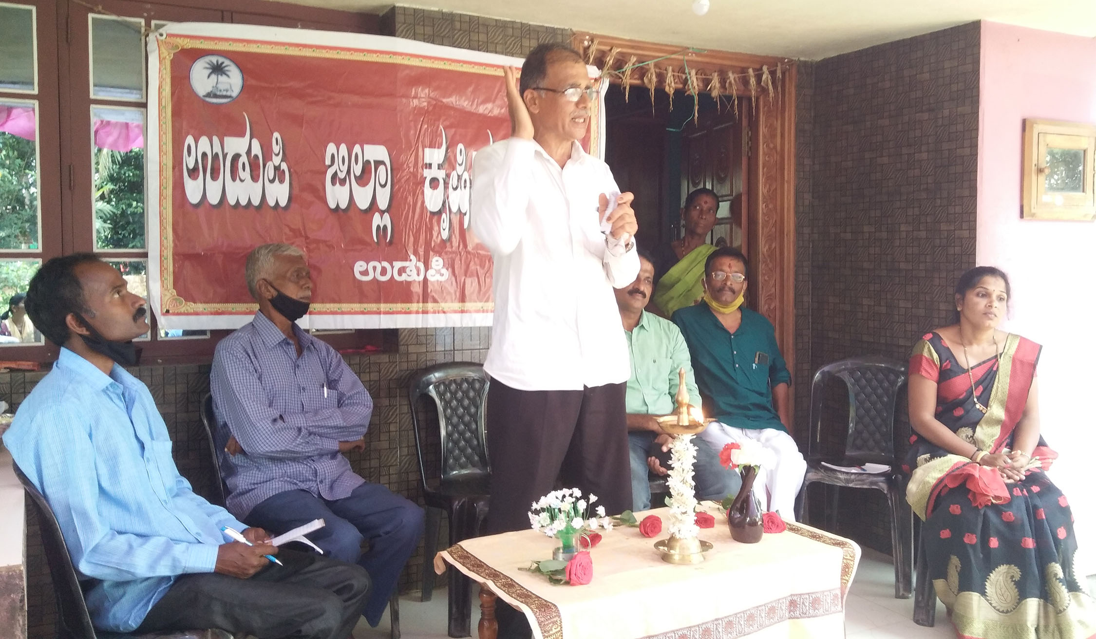 ಮಲ್ಲಿಗೆ ಗಿಡಗಳ ಮಾರುಕಟ್ಟೆ ಸೃಷ್ಟಿ ಮಾಡಿ: ರಾಮಕೃಷ್ಣ ಶರ್ಮ