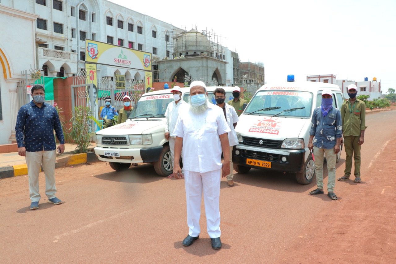 ಶಾಹೀನ್ ಸಂಸ್ಥೆಯಿಂದ 400 ಹಾಸಿಗೆಗಳ ಕೋವಿಡ್ ಕೇರ್ ಸೆಂಟರ್, ಉಚಿತ ಆಂಬುಲೆನ್ಸ್ ಸೇವೆ ಆರಂಭ