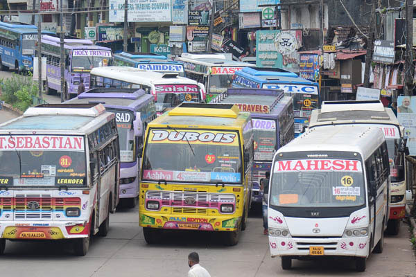 ದ.ಕ.ಜಿಲ್ಲೆಯಲ್ಲಿ ಸೋಮವಾರದಿಂದ ಖಾಸಗಿ ಸಿಟಿ, ಸರ್ವಿಸ್ ಬಸ್ ಸಂಚಾರ: ದಿಲ್‌ರಾಜ್ ಆಳ್ವ