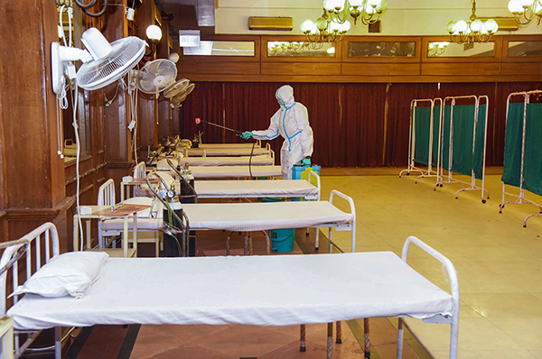 ಮುಂದಿನ ತಿಂಗಳು ಸಕ್ರಿಯ ಕೋವಿಡ್-19 ಪ್ರಕರಣಗಳು 38-48 ಲಕ್ಷಕ್ಕೇರಬಹುದು: ಐಐಟಿ ವಿಜ್ಞಾನಿಗಳ ಎಚ್ಚರಿಕೆ