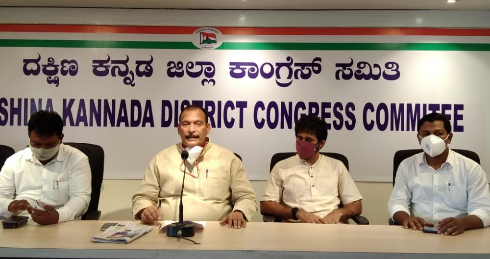 ಮೆಟ್ರೋ, ವಿಮಾನ ಖರೀದಿ ಯೋಜನೆ ಕೈ ಬಿಟ್ಟು ಕೊರೋನ ನಿಗ್ರಹ ಲಸಿಕೆ ಖರೀದಿಸಿ: ಐವನ್ ಡಿಸೋಜ