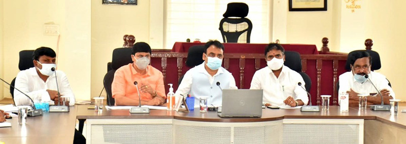 ಕೋಲಾರ ಜಿಲ್ಲಾಸ್ಪತ್ರೆಯಲ್ಲಿ ಆಮ್ಲಜನಕ ಕೊರತೆ ಆಗದಂತೆ ಕ್ರಮ, ಹಾಸಿಗೆ ಹೆಚ್ಚಳಕ್ಕೂ ಆದೇಶ : ಡಿಸಿಎಂ ಡಾ.ಅಶ್ವತ್ಥನಾರಾಯಣ