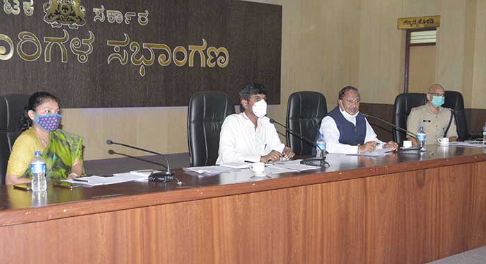 ಲಾಕ್‌ಡೌನ್ ಕಟ್ಟುನಿಟ್ಟಿನ ಜಾರಿಗೆ ಎಲ್ಲರ ಸಹಕಾರ ಅಗತ್ಯ: ಸಚಿವ ಕೆ.ಎಸ್.ಈಶ್ವರಪ್ಪ