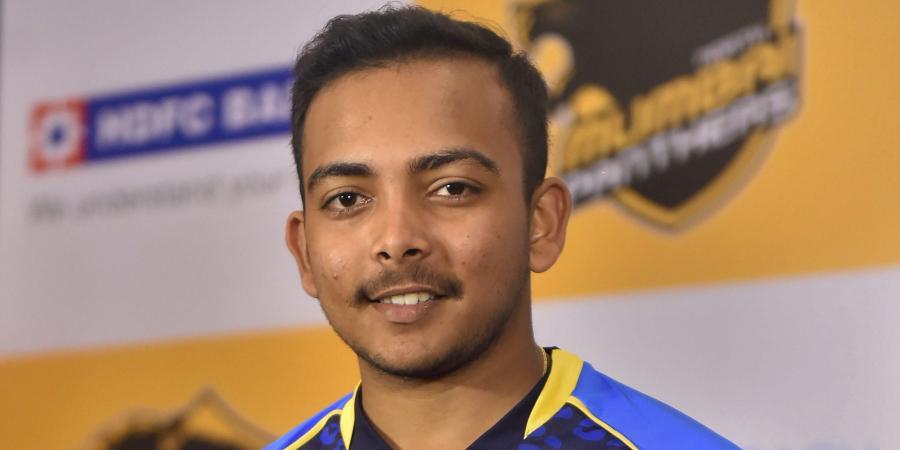 ಓವರ್ ವೊಂದರಲ್ಲಿ ಆರು ಬೌಂಡರಿ ಸಿಡಿಸಿ ದಾಖಲೆ ನಿರ್ಮಿಸಿದ ಪೃಥ್ವಿ ಶಾ