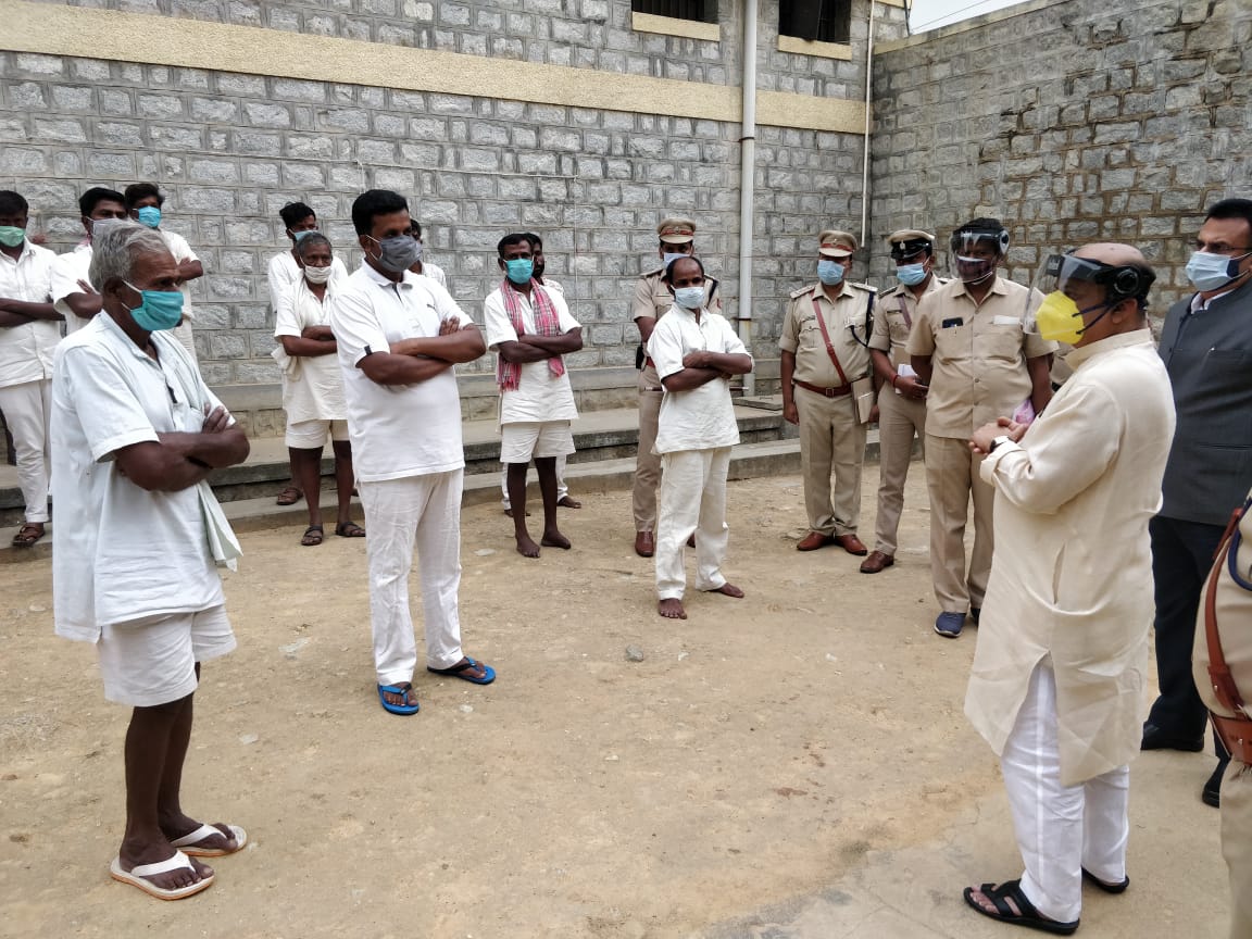 ಕಾರಾಗೃಹದಲ್ಲಿ ಕೋವಿಡ್ ಸೋಂಕು ಹರಡದಂತೆ ಕಟ್ಟೆಚ್ಚರ ವಹಿಸಿ: ಬಸವರಾಜ ಬೊಮ್ಮಾಯಿ