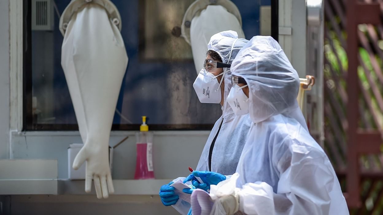 ದ.ಕ. ಜಿಲ್ಲೆ : 1,205 ಮಂದಿಗೆ ಕೊರೋನ ಸೋಂಕು; ಕೋವಿಡ್ ಗೆ ಓರ್ವ ಬಲಿ