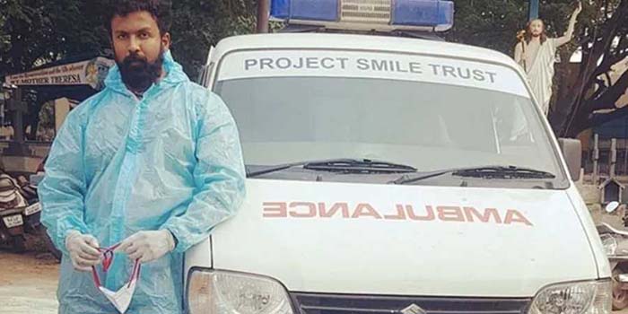 ಕೊರೋನ ಸೋಂಕಿತರ ನೆರವಿಗಾಗಿ ಆ್ಯಂಬುಲೆನ್ಸ್ ಚಾಲಕರಾದ ನಟ ಅರ್ಜುನ್ ಗೌಡ