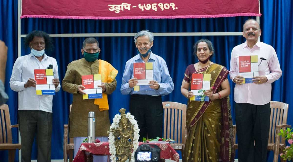 ‘ಕ್ಯಾಲ್ಕುಲಸ್ ಆ್ಯಂಡ್ ಲೀನಿಯರ್ ಆಲ್ಜಿಬ್ರಾ’ ಪುಸ್ತಕ ಬಿಡುಗಡೆ