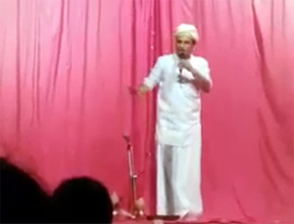 ತುಳು ಅಕಾಡಮಿಯ ಅಧ್ಯಕ್ಷ ದಯಾನಂದ ಕತ್ತಲ್‌ಸಾರ್‌ ವೀಡಿಯೊ ವೈರಲ್ : ಸಾಮಾಜಿಕ ಜಾಲತಾಣದಲ್ಲಿ ಭಾರೀ ಆಕ್ರೋಶ