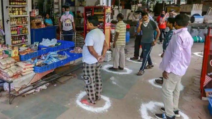 ಬೆಳಗ್ಗೆ 6ರಿಂದ ಮಧ್ಯಾಹ್ನ 12ರವರೆಗೆ ದಿನಸಿ ಅಂಗಡಿ ತೆರೆಯಲು ಅವಕಾಶ: ರಾಜ್ಯ ಸರಕಾರ ಆದೇಶ