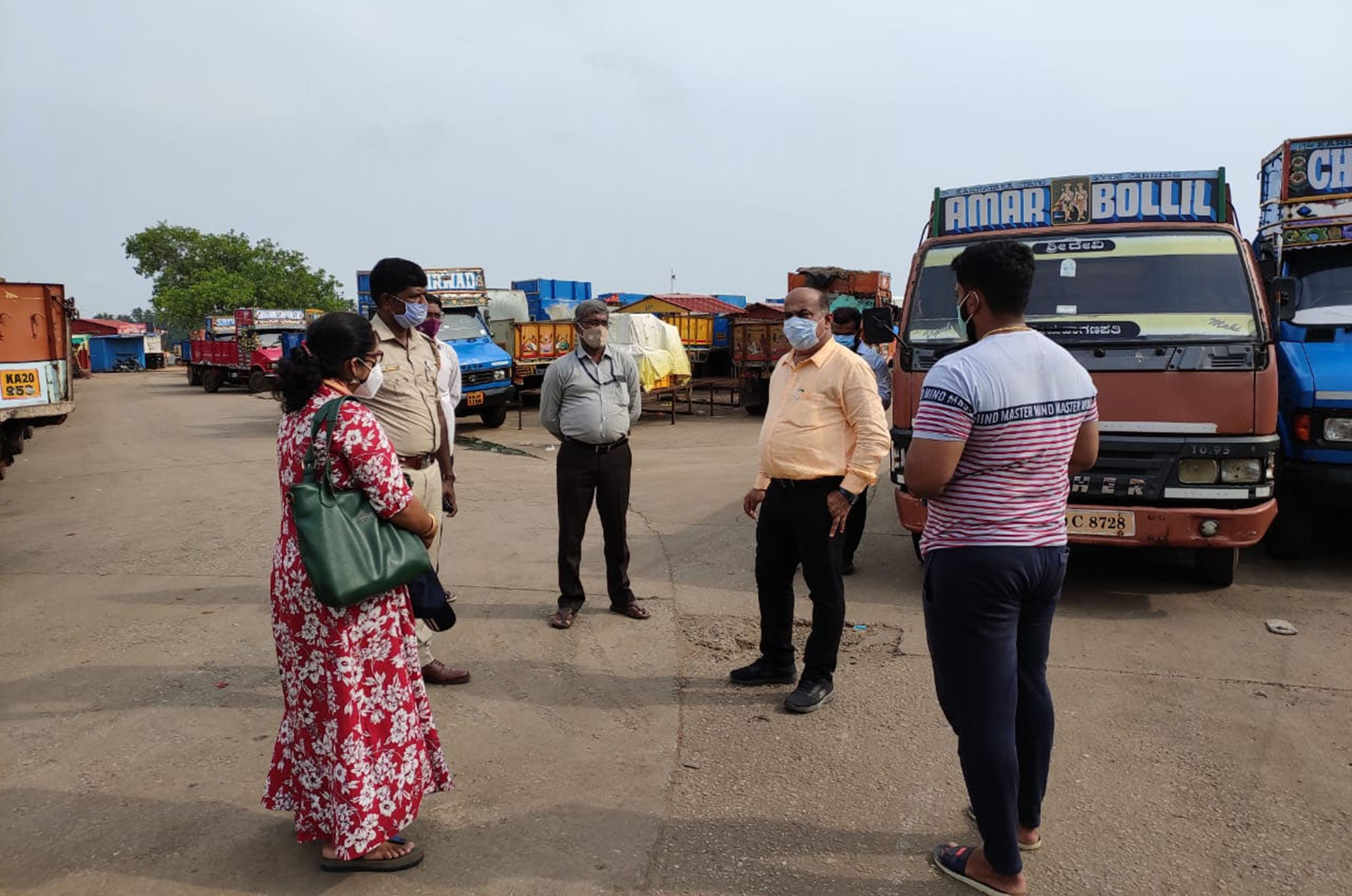 ಮಲ್ಪೆ ಬಂದರಿನಲ್ಲಿ ಸಾರ್ವಜನಿಕರಿಗೆ ಮೀನು ಮಾರಾಟ ನಿಷೇಧ: ಅಪರ ಜಿಲ್ಲಾಧಿಕಾರಿ