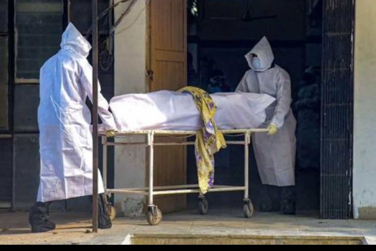 ಉತ್ತರಪ್ರದೇಶ: ಕೊರೋನದಿಂದ ಮೃತಪಟ್ಟ ಚುನಾವಣಾಧಿಕಾರಿಗಳಿಗೆ ಕನಿಷ್ಠ 1 ಕೋಟಿ ರೂ. ಪರಿಹಾರ ನೀಡಿ; ಹೈಕೋರ್ಟ್