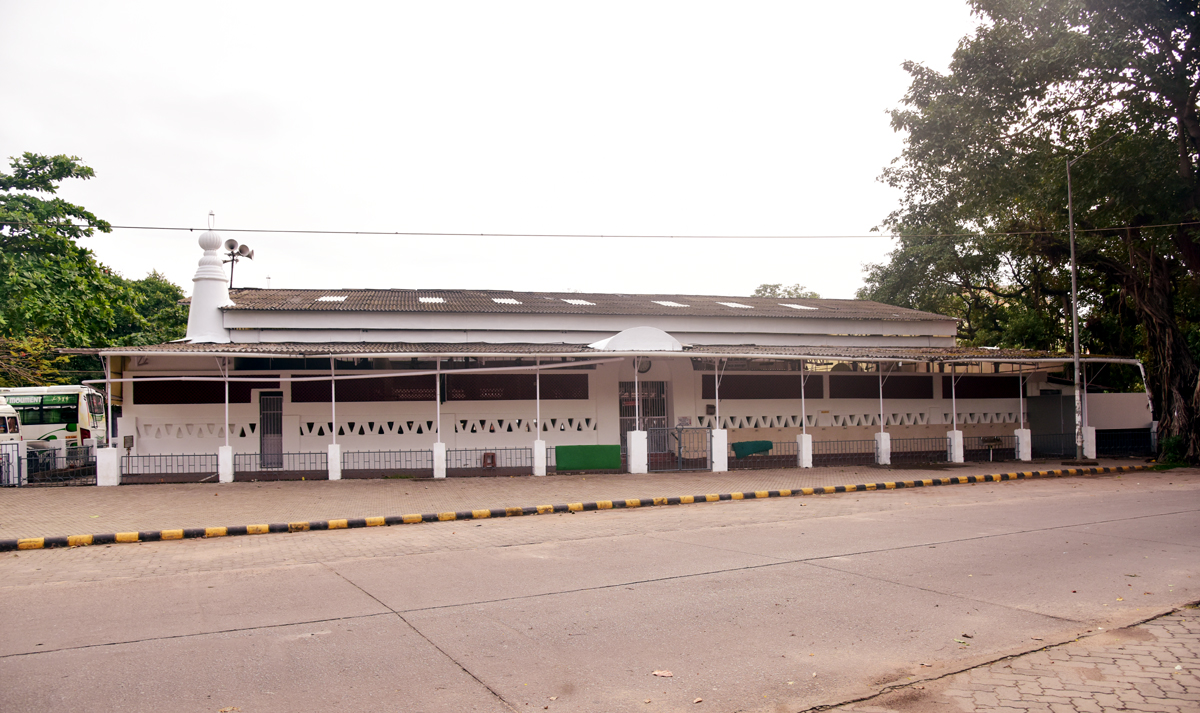 ಕರಾವಳಿಯಾದ್ಯಂತ ಸರಳವಾಗಿ ‘ಈದುಲ್ ಫಿತ್ರ್’  ಆಚರಣೆ