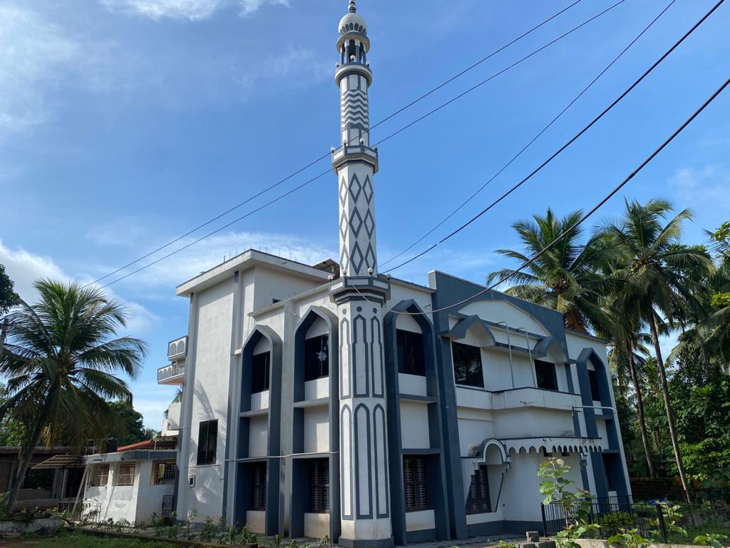 ಕೊರೋನ ಸಂಕಷ್ಟ ಕಾಲದಲ್ಲಿ ನಡುಪದವು ಜಮಾಅತ್‍ನಿಂದ ಮಾದರಿ ಸೇವೆ