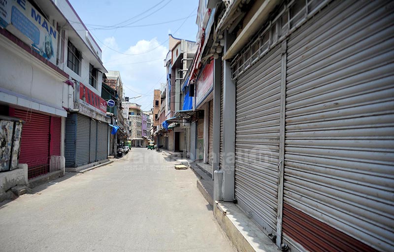 ಕೋಲಾರ ಜಿಲ್ಲೆಯಲ್ಲಿ ಮೇ 25ರ ಬೆಳಗ್ಗೆ 6ರವರೆಗೆ ಸಂಪೂರ್ಣ ಲಾಕ್‌ಡೌನ್: ಜಿಲ್ಲಾಧಿಕಾರಿ ಡಾ.ಸೆಲ್ವಮಣಿ