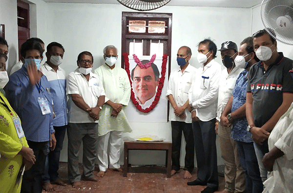 ಮಂಗಳೂರು ದಕ್ಷಿಣ ಬ್ಲಾಕ್ ಕಾಂಗ್ರೆಸ್ ನಿಂದ ರಾಜೀವ್ ಗಾಂಧಿ ಪುಣ್ಯತಿಥಿ ಆಚರಣೆ