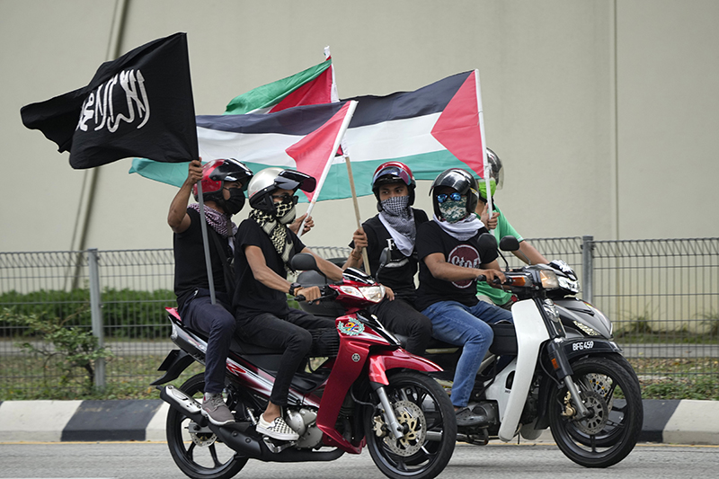 ಗಾಝಾದಲ್ಲಿ ಕದನ ವಿರಾಮ ಘೋಷಣೆ: ಜಯ ನಮ್ಮದೇ ಎಂದ ಹಮಾಸ್, ಫೆಲೆಸ್ತೀನಿಗಳಿಂದ ಸಂಭ್ರಮಾಚರಣೆ