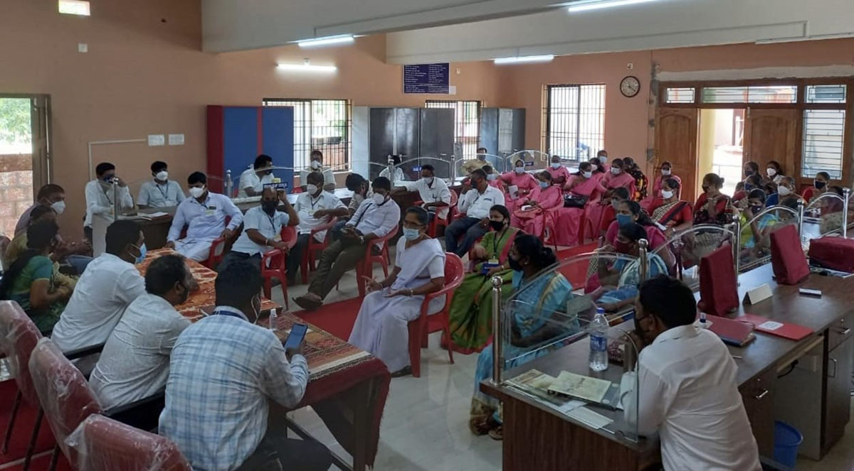 ನಿಯಮ ಉಲ್ಲಂಘಿಸಿ ಅಂಗಡಿ ತೆರೆದರೆ 2000ರೂ. ದಂಡ: ಕೋಟ ಗ್ರಾಪಂ ಕೋವಿಡ್ ಕಾರ್ಯಪಡೆ ಸಭೆಯಲ್ಲಿ ನಿರ್ಣಯ