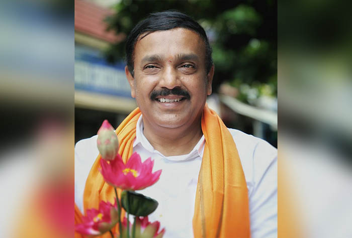 ಲಸಿಕೆ ಮಾರಾಟ ಮಾಡಿ ಲಂಚ ಪಡೆಯುವ ದಯನೀಯ ಸ್ಥಿತಿಗೆ ನಾನು ಹೋಗಿಲ್ಲ: ಶಾಸಕ ರವಿಸುಬ್ರಮಣ್ಯ