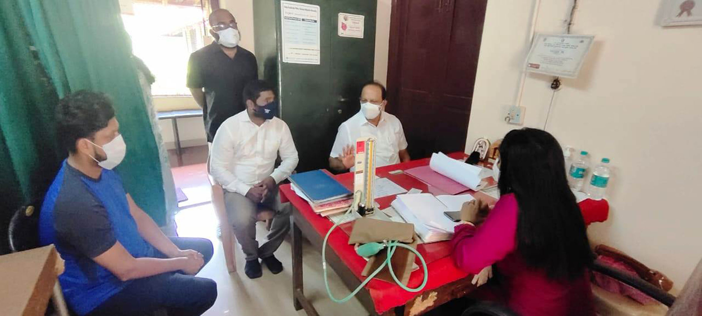 ಕಾಪು ತಾಲ್ಲೂಕು ಸರ್ಕಾರಿ ಆಸ್ಪತ್ರೆಗಳಿಗೆ ವಿನಯ್ ಕುಮಾರ್ ಸೊರಕೆ ಭೇಟಿ