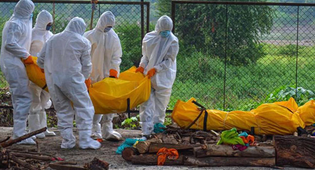 ರಾಜ್ಯದಲ್ಲಿ ನಿಲ್ಲದ ಕೋವಿಡ್ ಆರ್ಭಟ: ಒಂದೇ ದಿನ ದಾಖಲೆಯ 592 ಸೋಂಕಿತರು ಮೃತ್ಯು