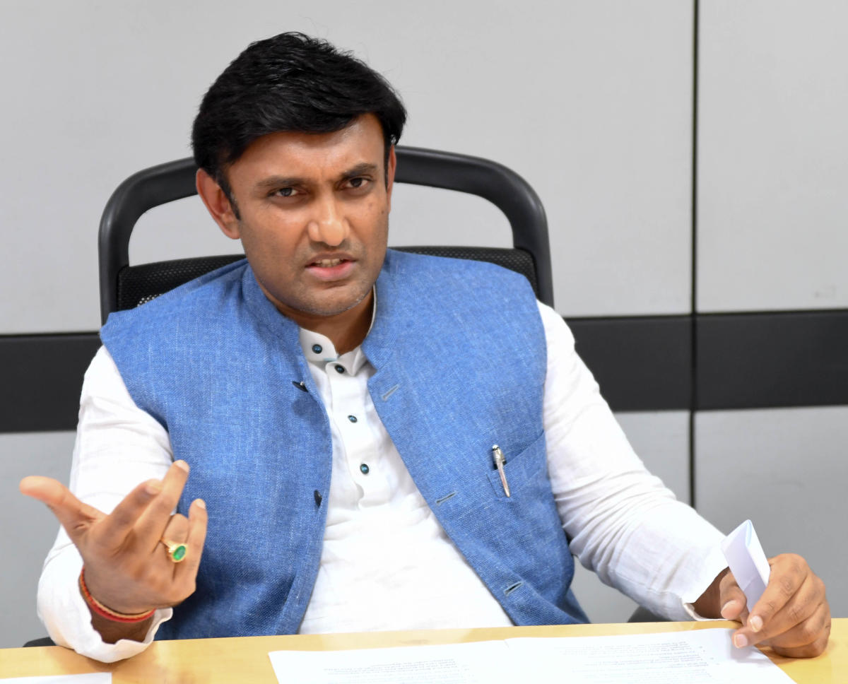 ಮೇ 10 ರಿಂದ 18-44 ವರ್ಷ ವಯೋಮಾನದವರಿಗೆ ಕೋವಿಡ್ ಲಸಿಕೆ:  ಸಚಿವ ಡಾ. ಸುಧಾಕರ್