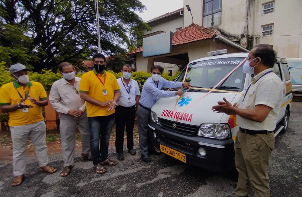 ಉಡುಪಿ: ಎಚ್‌ಆರ್‌ಎಸ್‌ನಿಂದ ನೂತನ ಆ್ಯಂಬ್ಯುಲೆನ್ಸ್ ಲೋಕಾರ್ಪಣೆ
