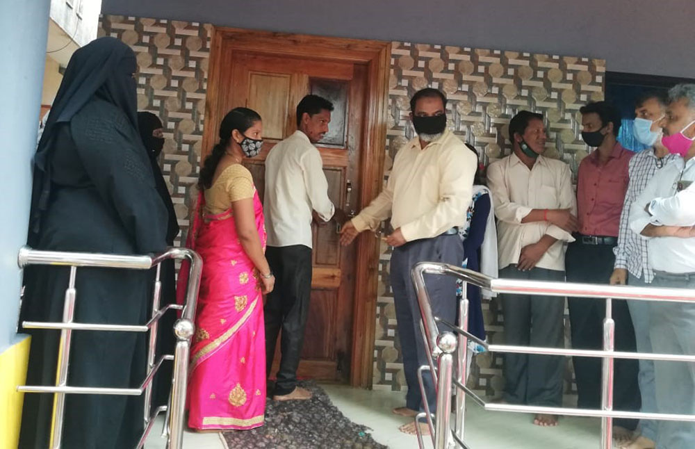 ಜಮಾಅತೆ ಇಸ್ಲಾಮಿ ಹಿಂದ್ ಹೂಡೆ ವತಿಯಿಂದ ಅರ್ಥಿಕವಾಗಿ ಹಿಂದುಳಿದ ಎರಡು ಕುಟುಂಬಗಳಿಗೆ ಮನೆ ಹಸ್ತಾಂತರ